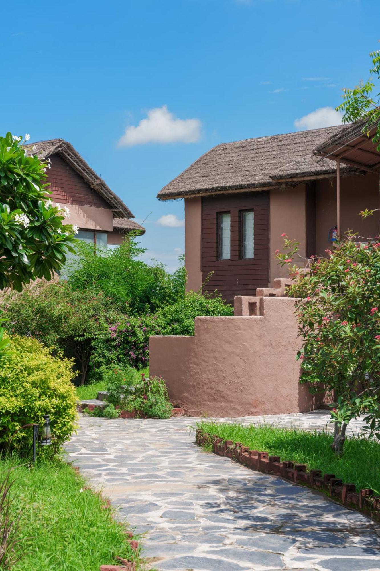 Gaj Resort, A Member Of Radisson Individuals Retreats Binewal Ngoại thất bức ảnh